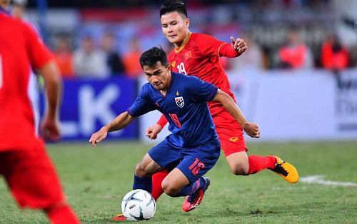 ทีมชาติไทยเจาะประตูเวียดนามไม่เข้า เสมอ 0-0 เกมฟุตบอลโลกรอบคัดเลือก โซนเอเชีย รอบ 2 กลุ่มจี นัดที่ 5 ภาพ โพสต์ทูเดย์