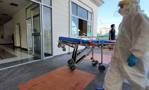 ภาพประกอบข่าว : ซ้อมแผนเตรียมเปิดโรงพยาบาลสนาม ศาลากลางจังหวัดภูเก็ต(หลังใหม่)